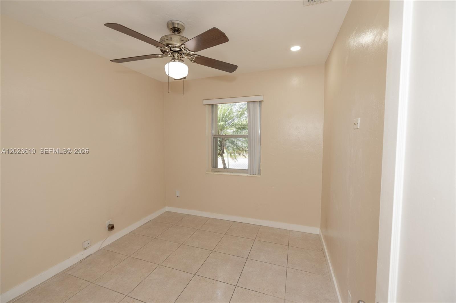 540 Southwest 60th Avenue Miami, FL 33144 - Photo 21 of 37