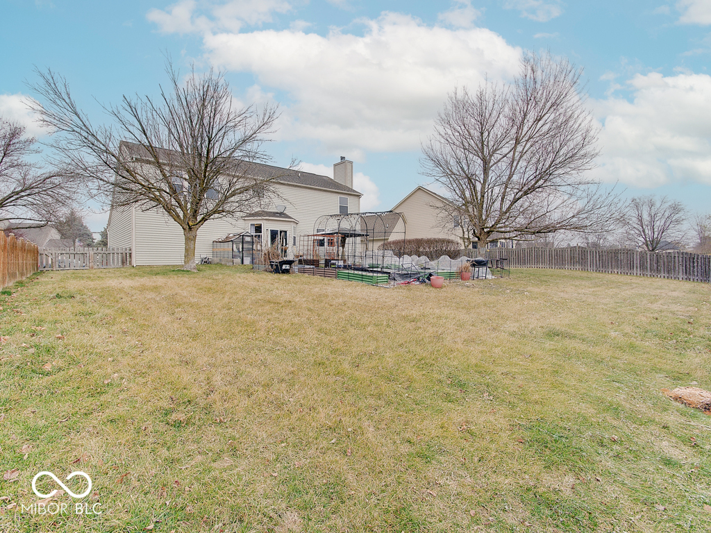 11757 Ledgestone Circle Fishers, IN 46037 - Photo 46 of 55