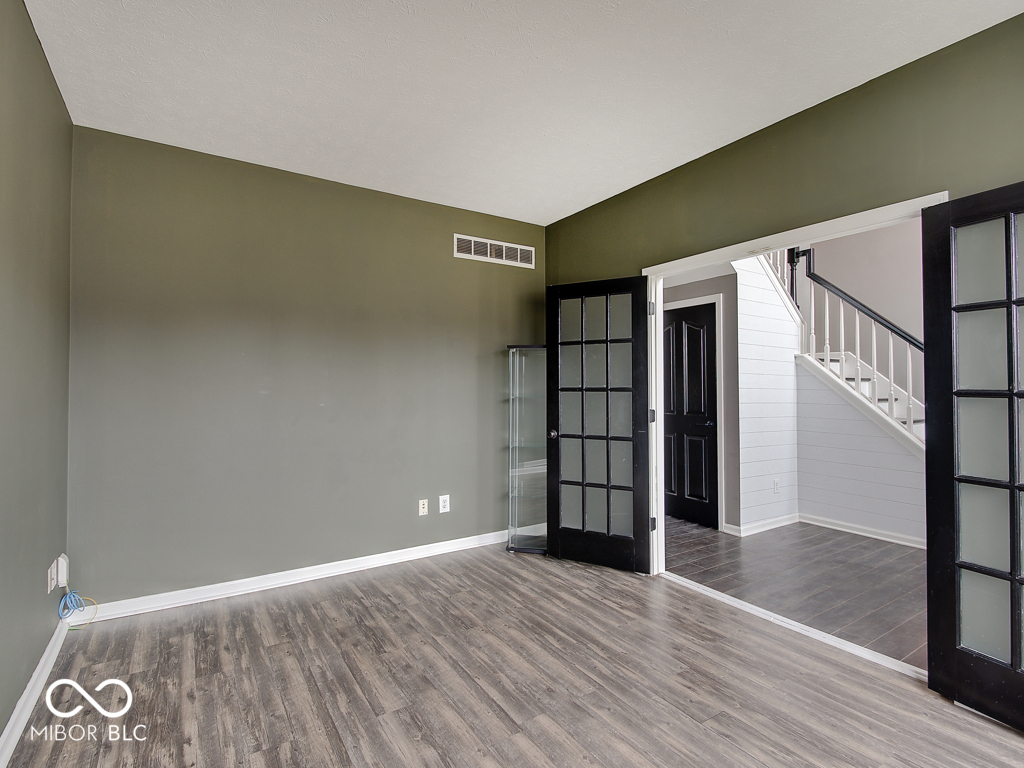 11757 Ledgestone Circle Fishers, IN 46037 - Photo 6 of 55