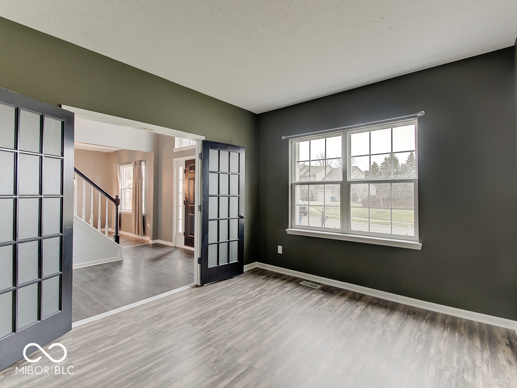 11757 Ledgestone Circle Fishers, IN 46037 - Photo 7 of 55