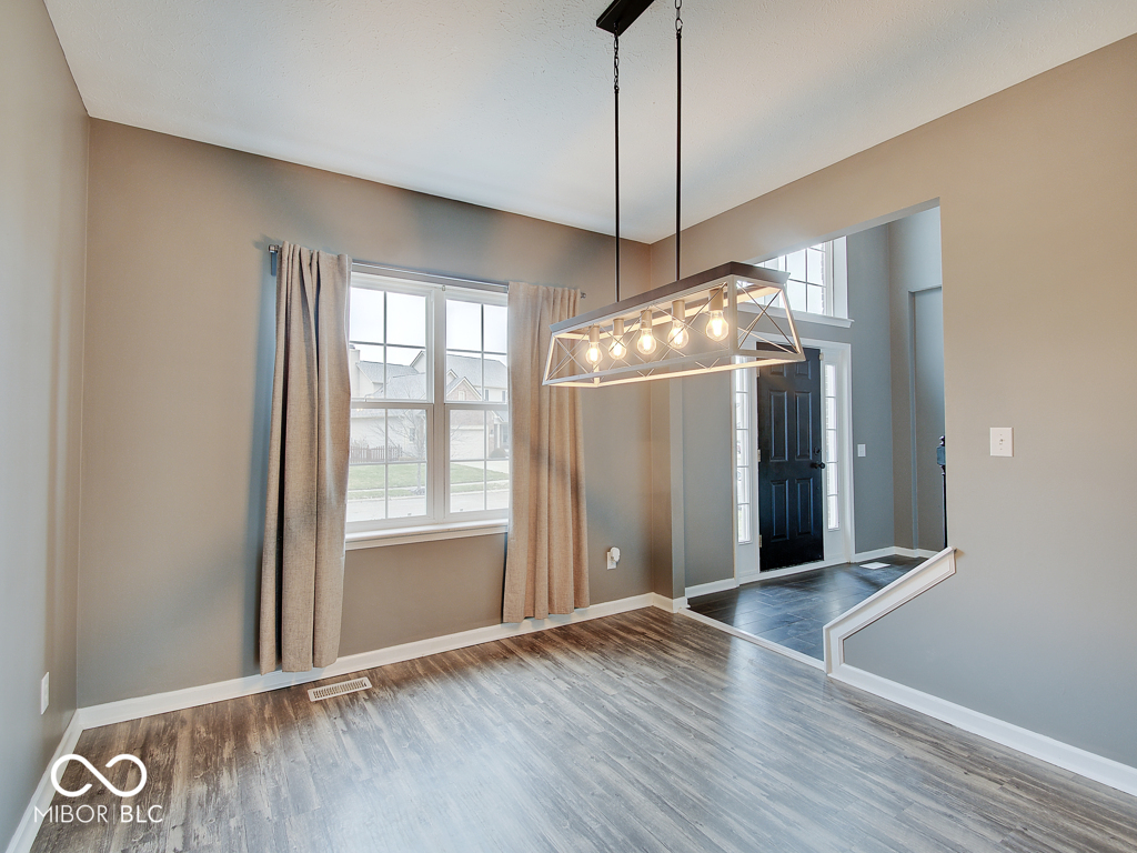 11757 Ledgestone Circle Fishers, IN 46037 - Photo 10 of 55