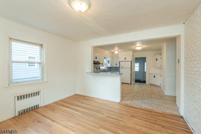 47 Linden Avenue, Unit 1 Springfield, NJ 07081 - Photo 5 of 12