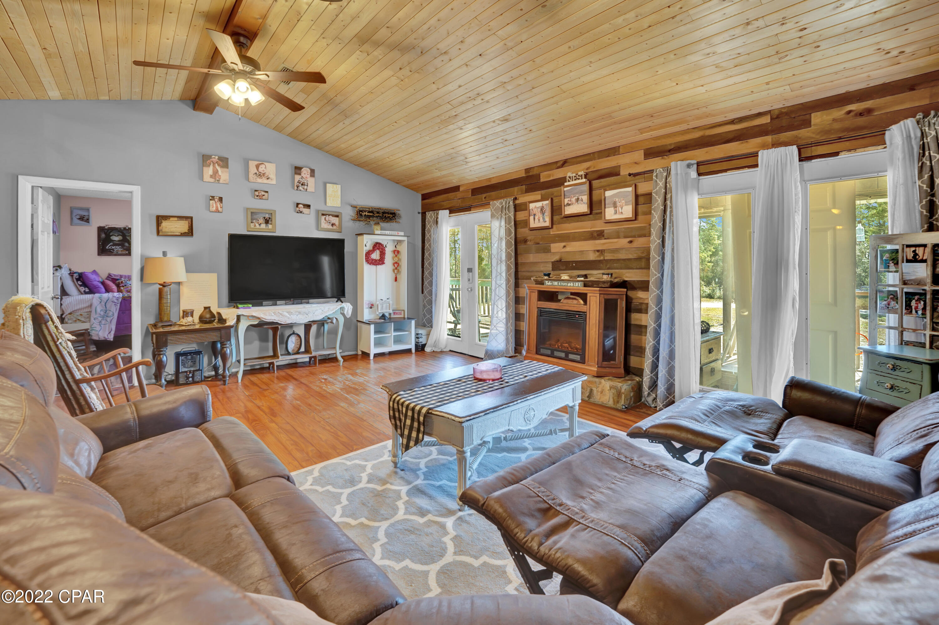 1973 Lighthouse Road Carrabelle, FL 32322 - Photo 8 of 20 Gallery Image 8
