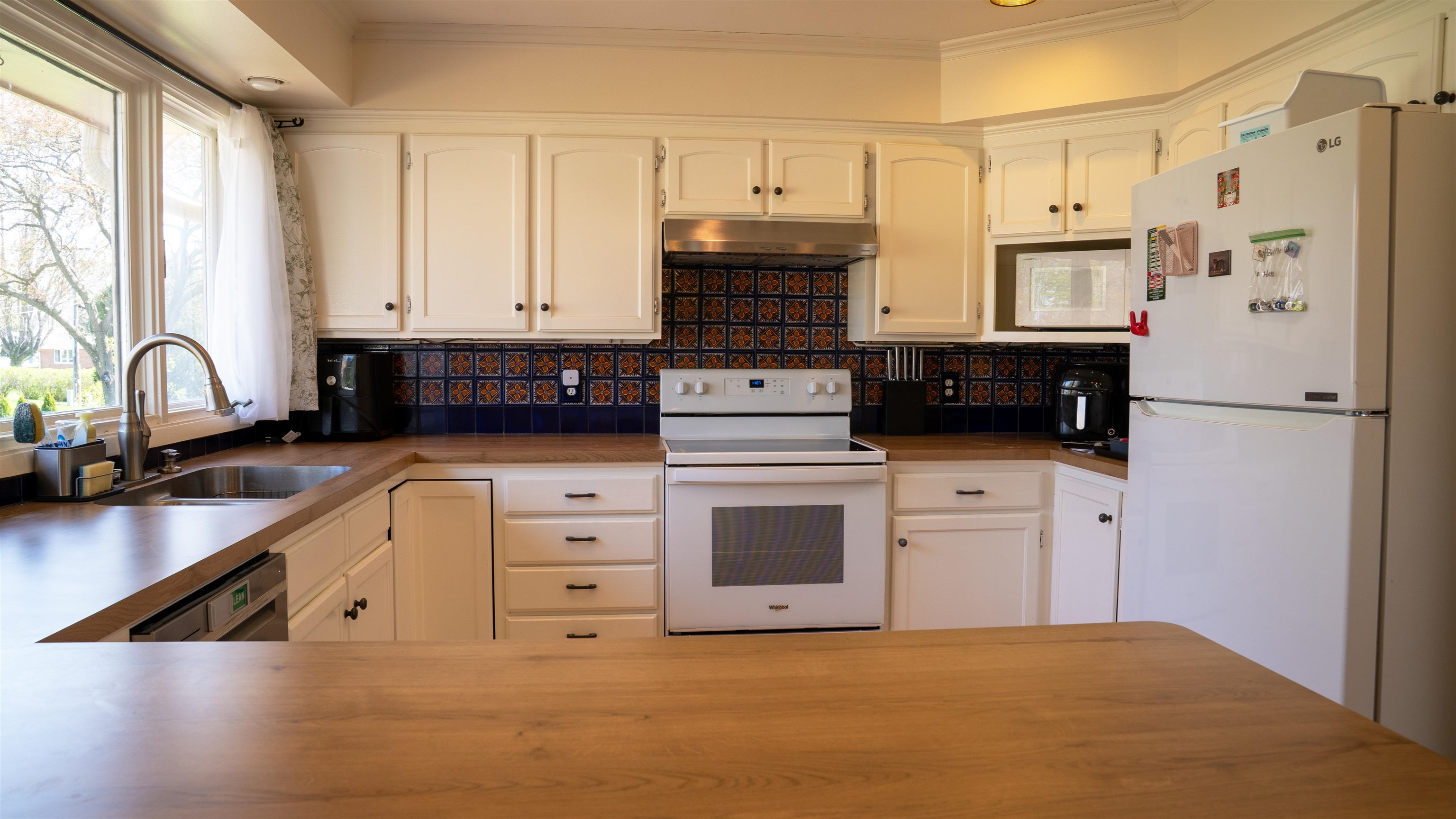 307 7th Street Waunakee, WI 53597 - Photo 13 of 36