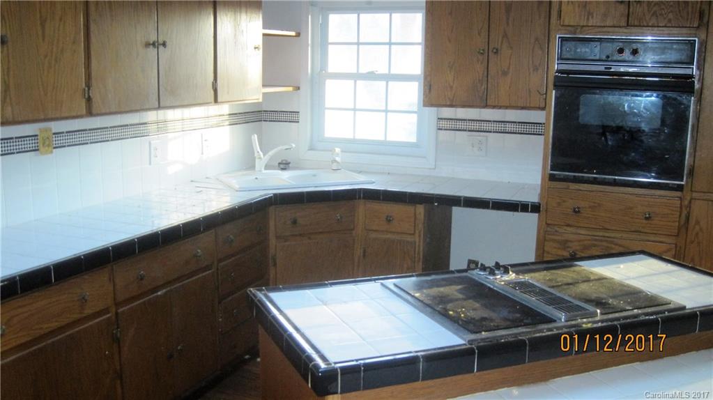 5610 Sheriffs Road Lenoir, NC 28645 - Photo 3 of 10 Gallery Image 3