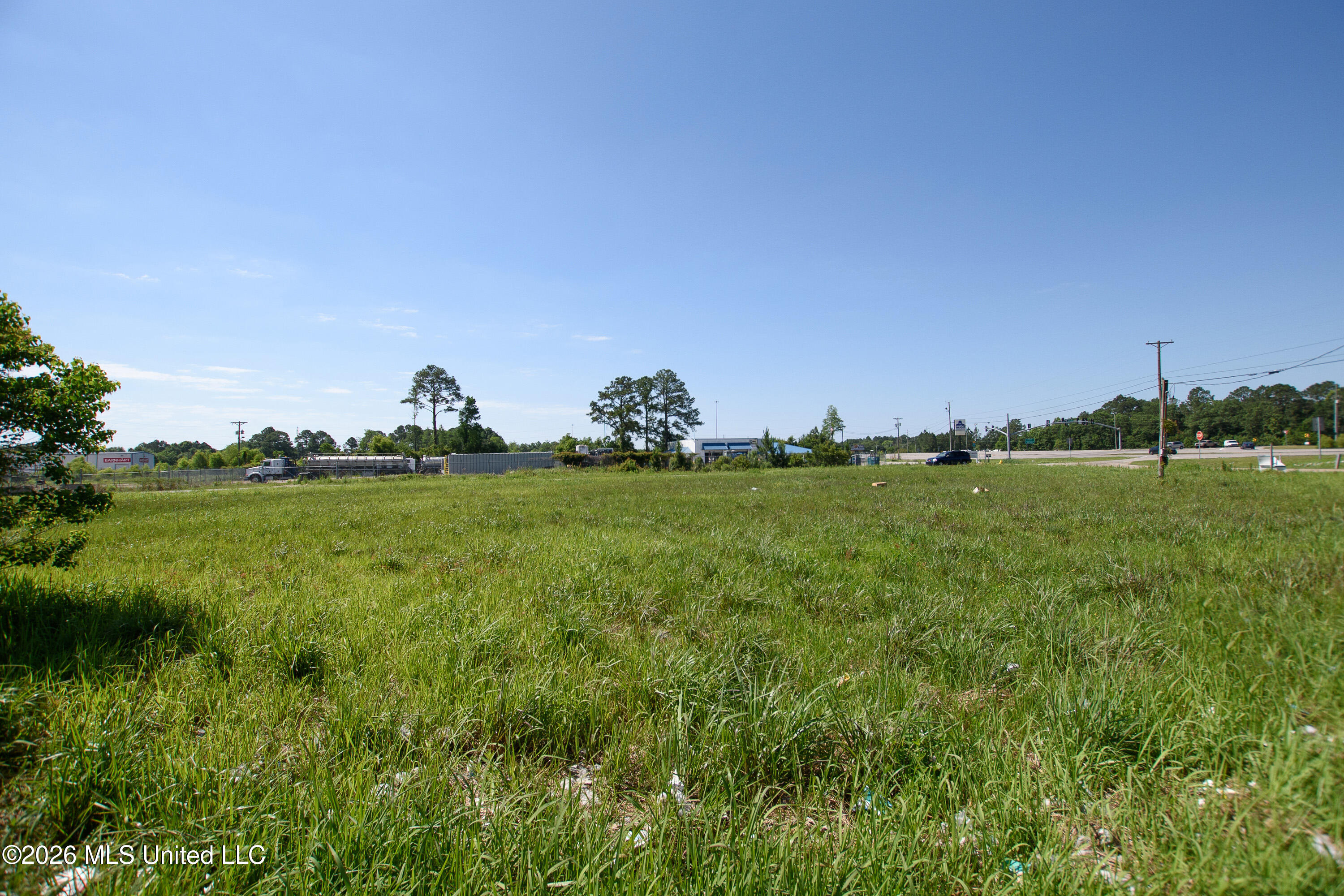 3920 Highway 63 Moss Point, MS 39563 - Photo 4 of 9 DSC_0007