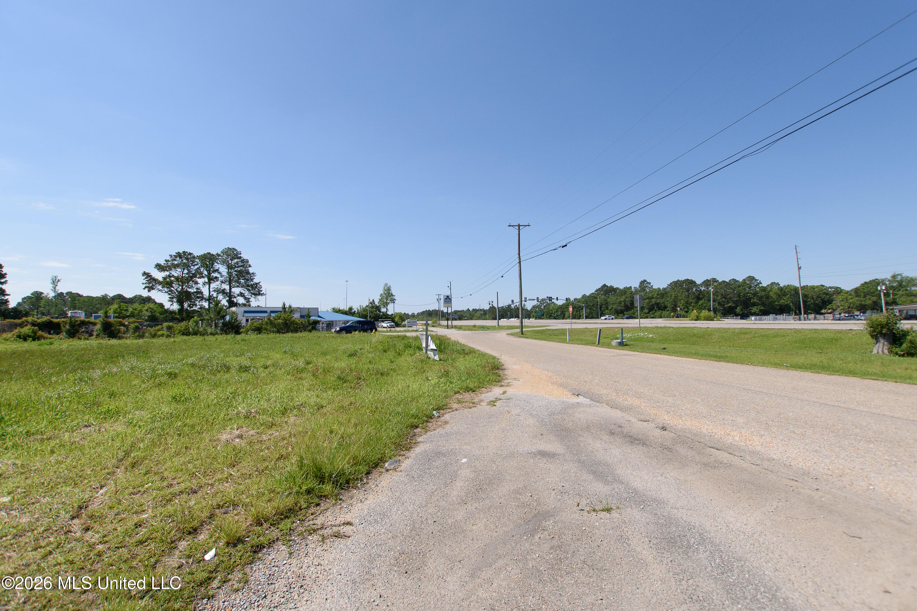 3920 Highway 63 Moss Point, MS 39563 - Photo 5 of 9 DSC_0008