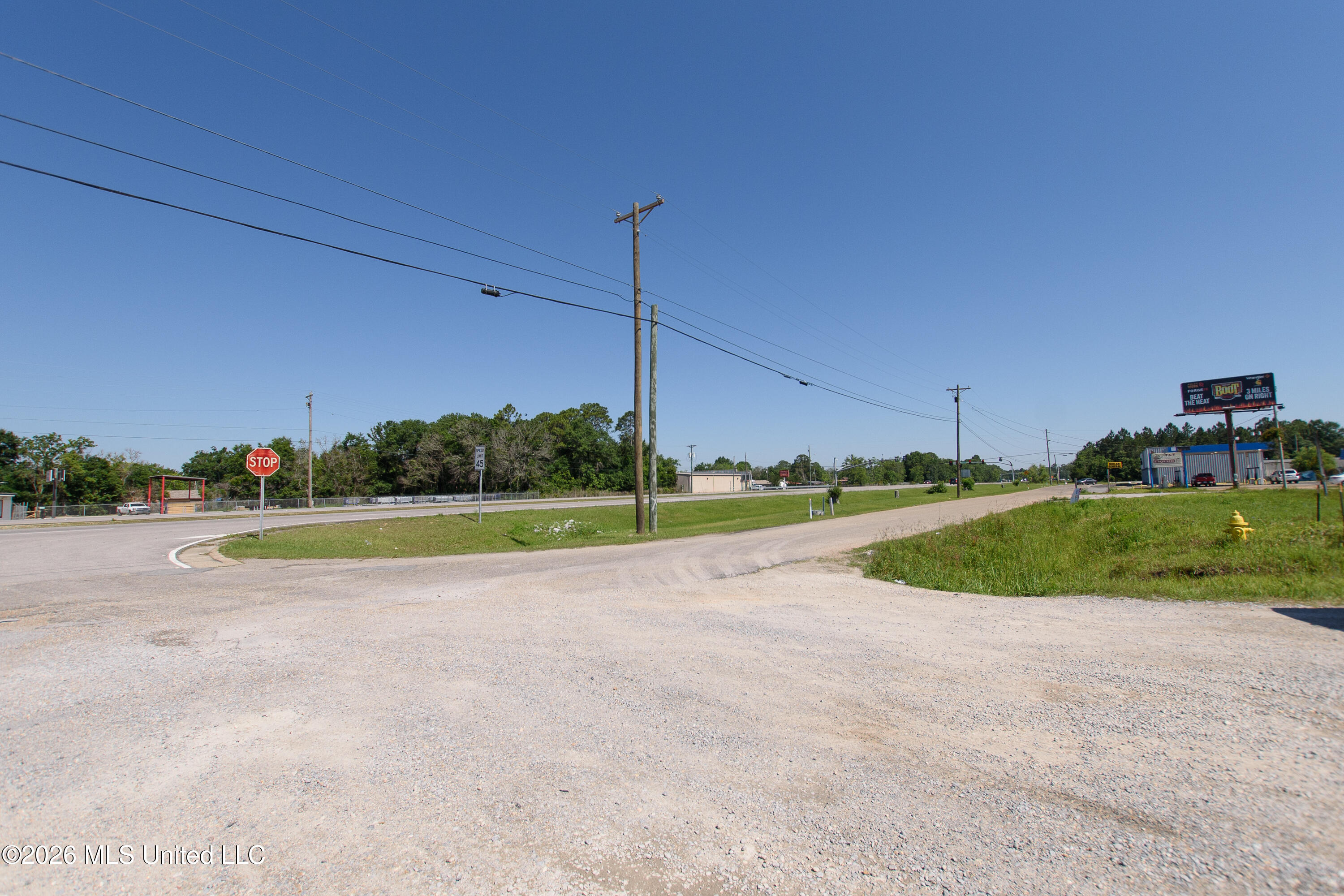 3920 Highway 63 Moss Point, MS 39563 - Photo 6 of 9 DSC_0009
