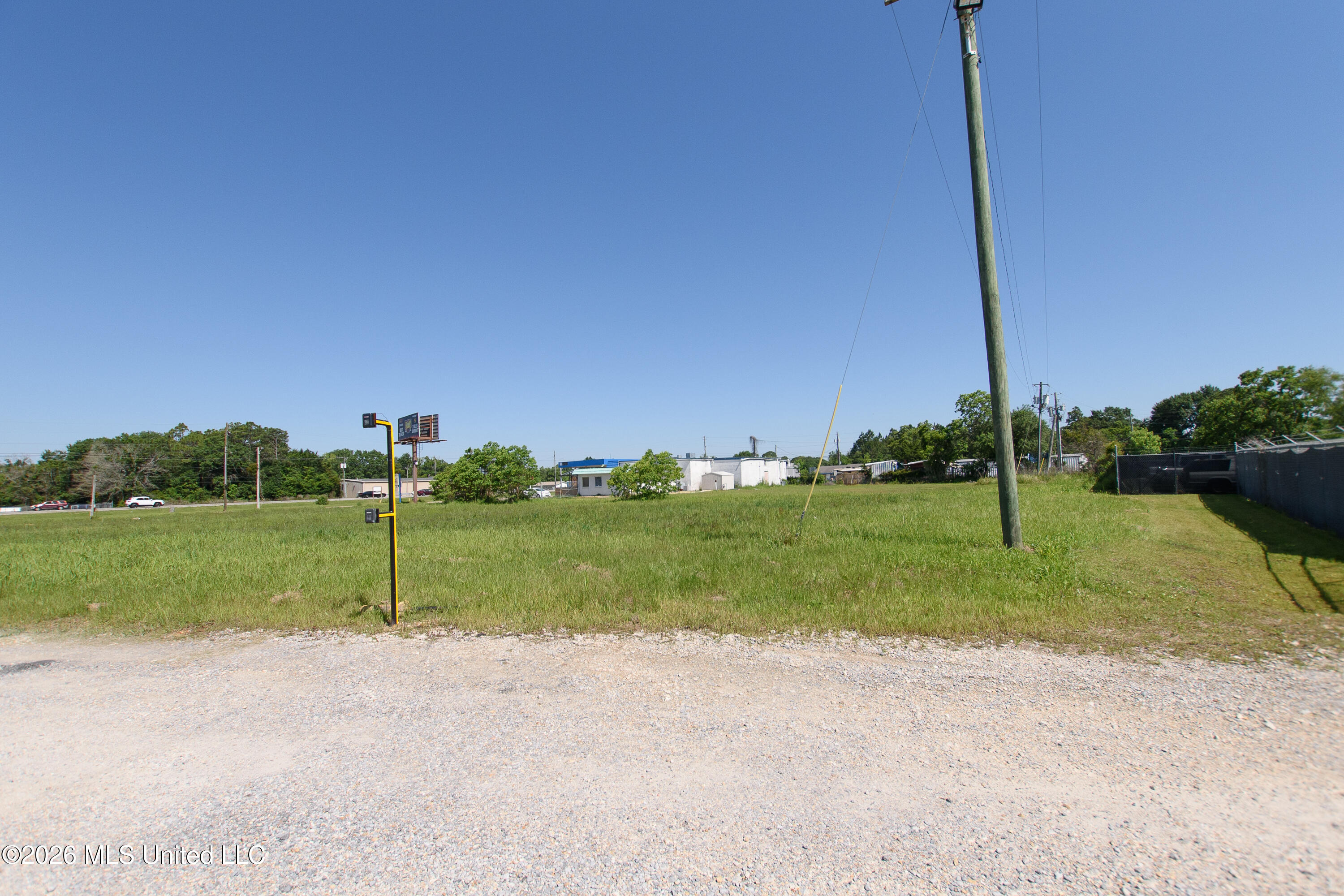 3920 Highway 63 Moss Point, MS 39563 - Photo 7 of 9 DSC_0010