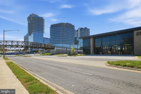 $325,000 | 11228 Chestnut Grove Square, Unit 132, Reston, VA 20190
