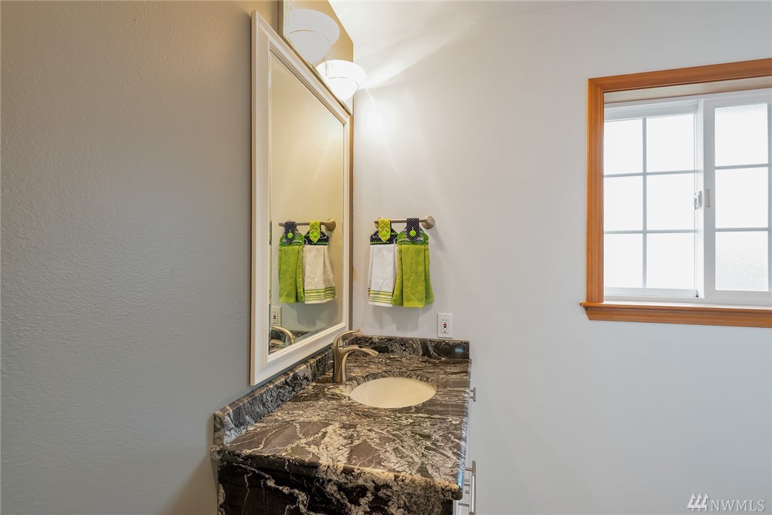 4108 161st Street Southeast Bothell, WA 98012 - Photo 16 of 25 Gallery Image 16