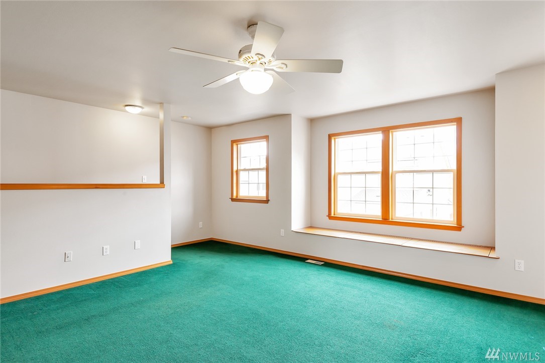 4108 161st Street Southeast Bothell, WA 98012 - Photo 17 of 25 Gallery Image 17