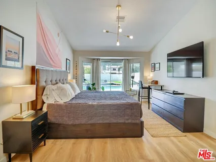 $575,000 | 68725 Tachevah Drive, Cathedral City, CA 92234
