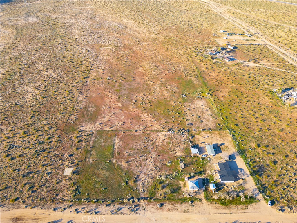 10350 Colusa Road Adelanto, CA 92301 - Photo 4 of 5