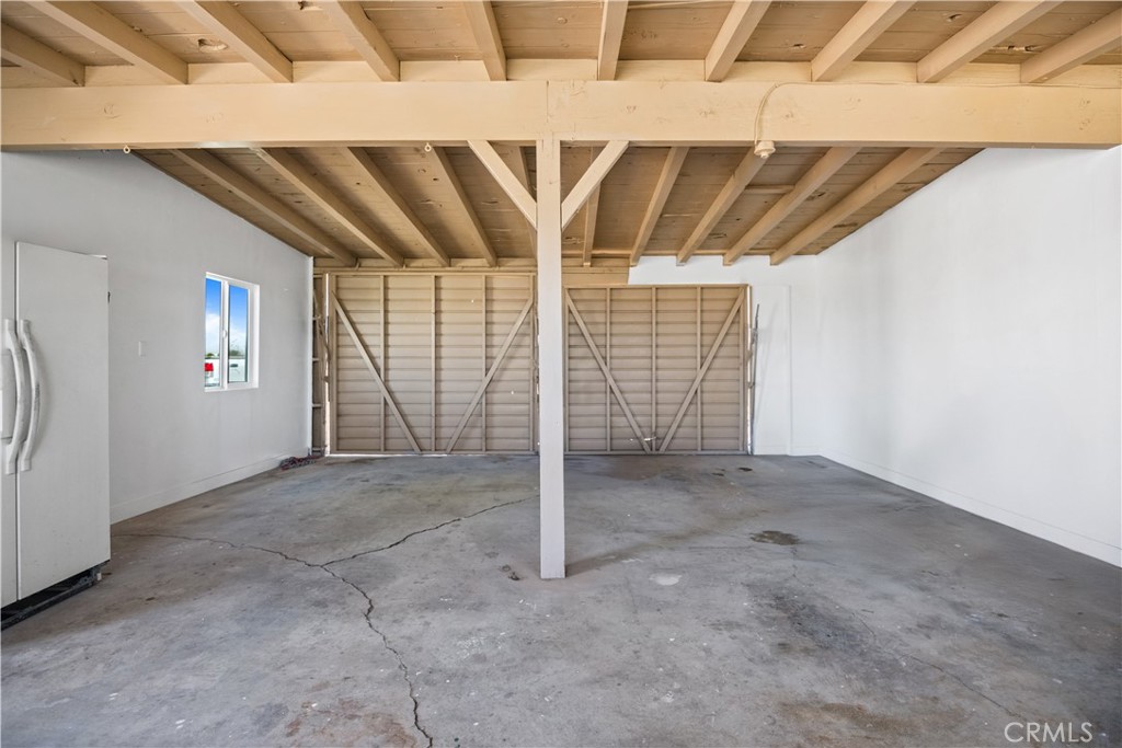 10350 Colusa Road Adelanto, CA 92301 - Photo 7 of 18