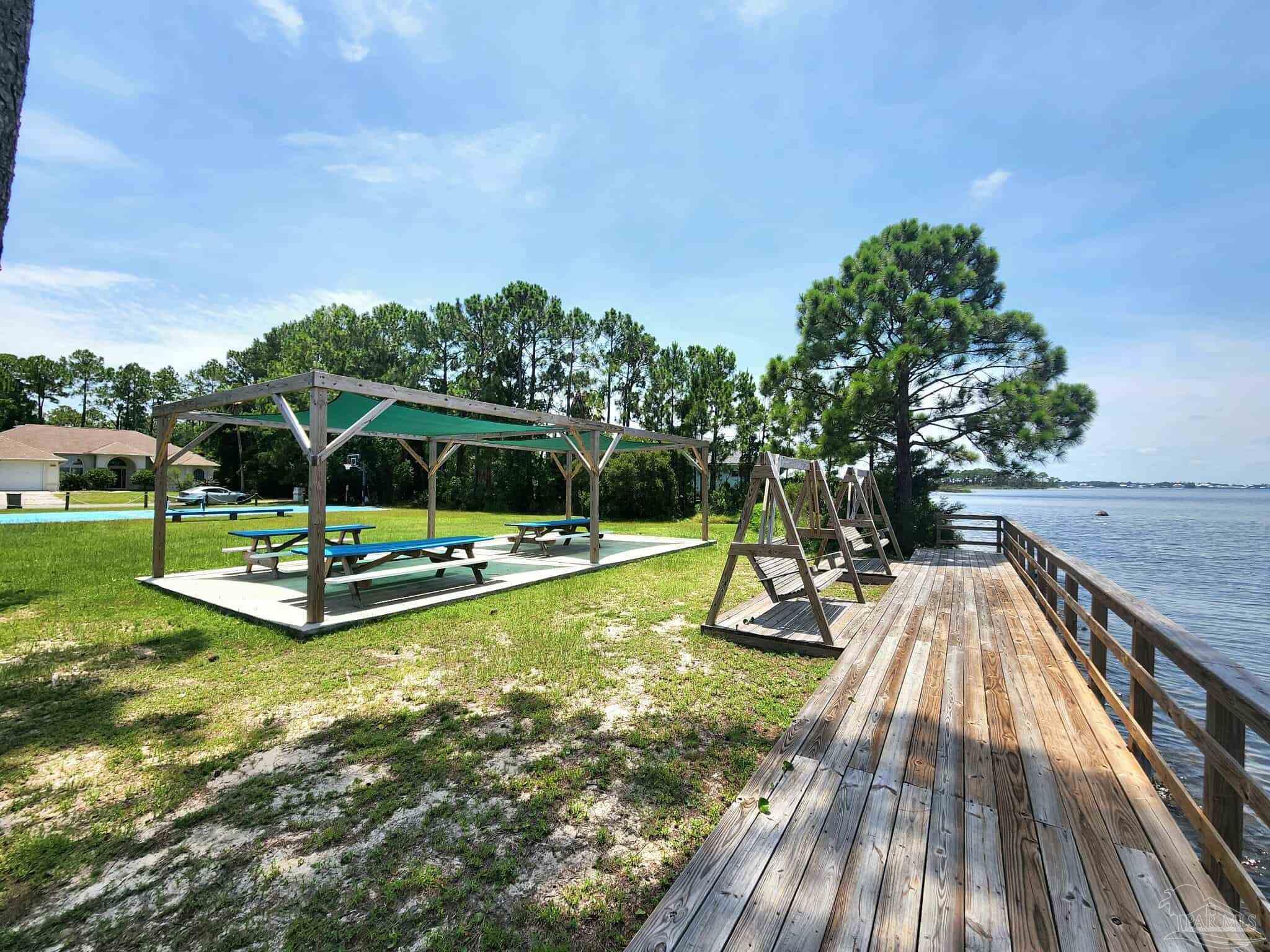 5452 North Shore Road Pensacola, FL 32507 - Photo 16 of 18 Gallery Image 16