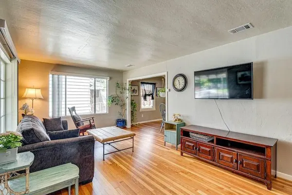 $534,700 | 14 13th Street, West Sacramento, CA 95691