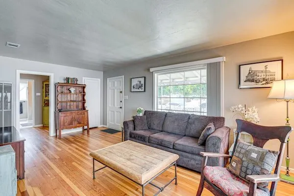 $534,700 | 14 13th Street, West Sacramento, CA 95691