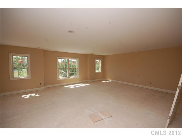 2612 Walker Road Charlotte, NC 28270 - Photo 10 of 11