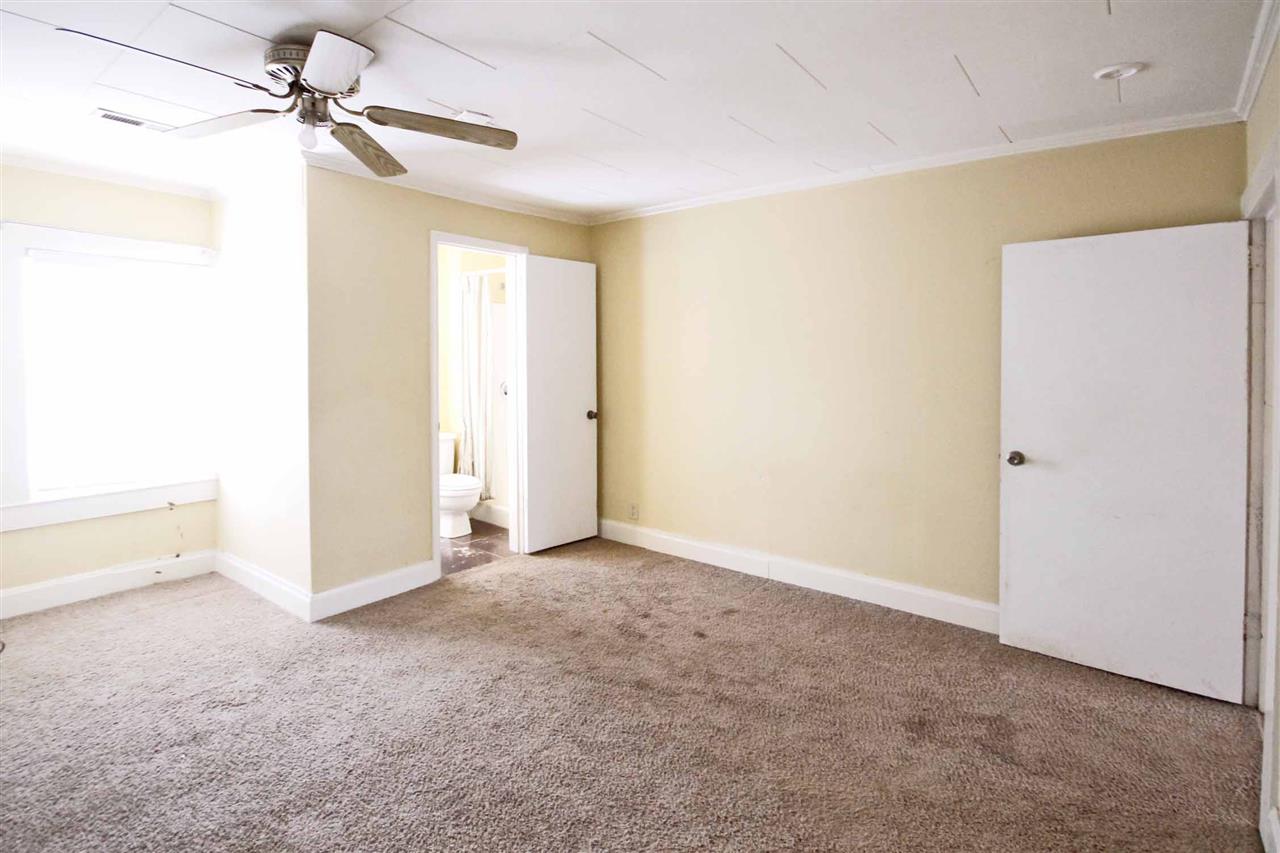 4298 Berry Mill Road Greer, SC 29651 - Photo 12 of 25