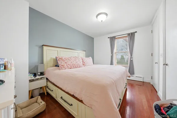 $949,000 | 166 Crescent Place, Yonkers, NY 10704