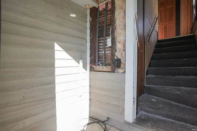 $119,995 | 128 West South Street, Bluffton, IN 46714