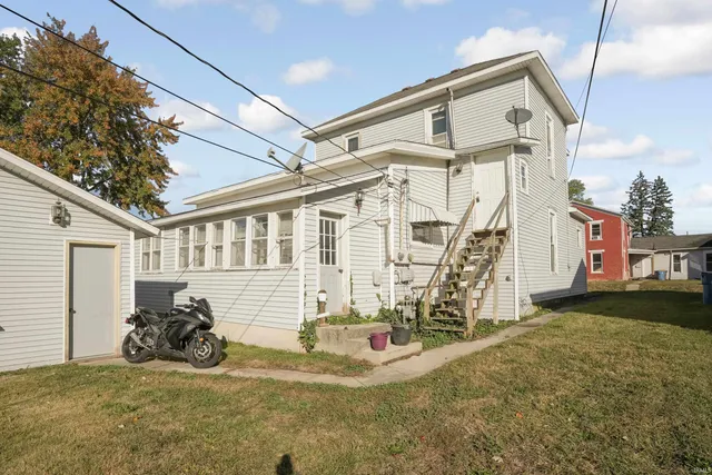 $119,995 | 128 West South Street, Bluffton, IN 46714