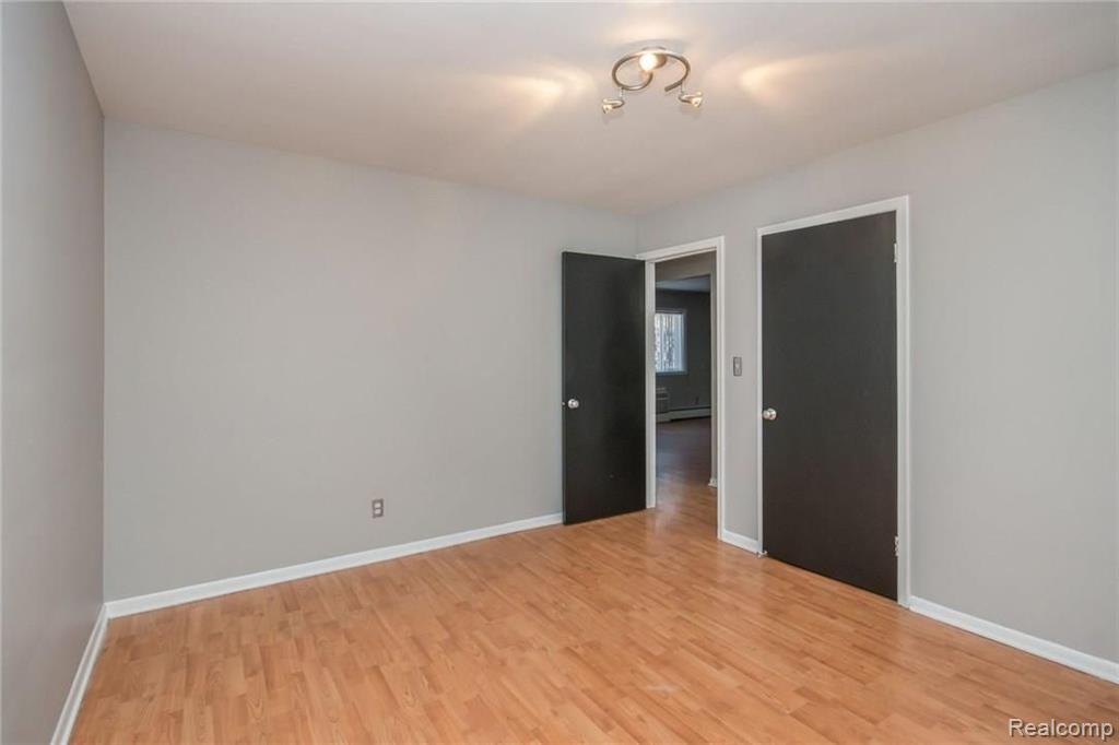 649 West Maple Road, Unit 6492 Clawson, MI 48017 - Photo 14 of 27