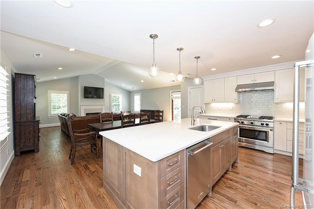 3911 Sharon View Road Charlotte, NC 28226 - Photo 14 of 48 Gallery Image 14
