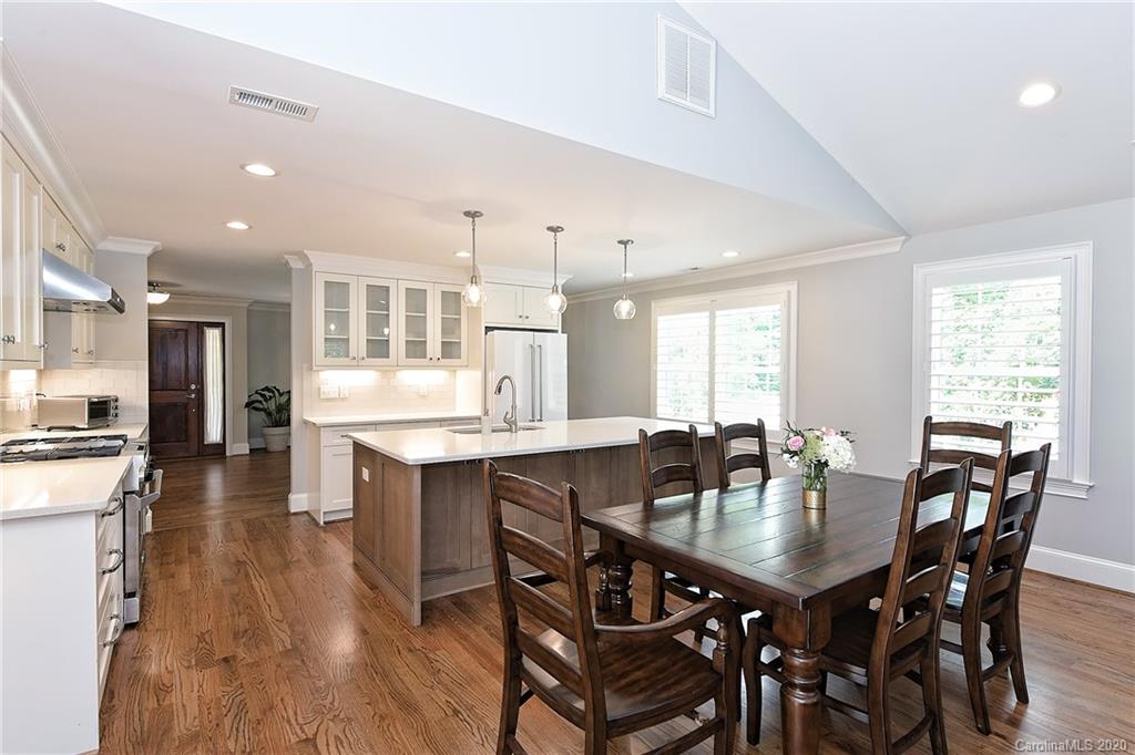 3911 Sharon View Road Charlotte, NC 28226 - Photo 15 of 48 Gallery Image 15