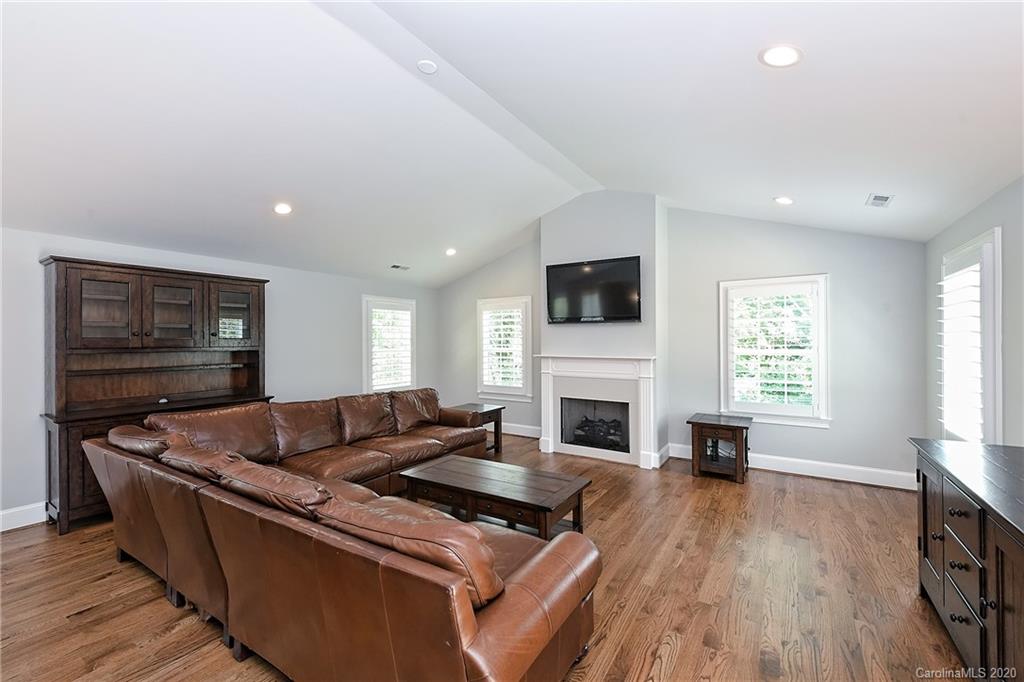 3911 Sharon View Road Charlotte, NC 28226 - Photo 20 of 48 Gallery Image 20