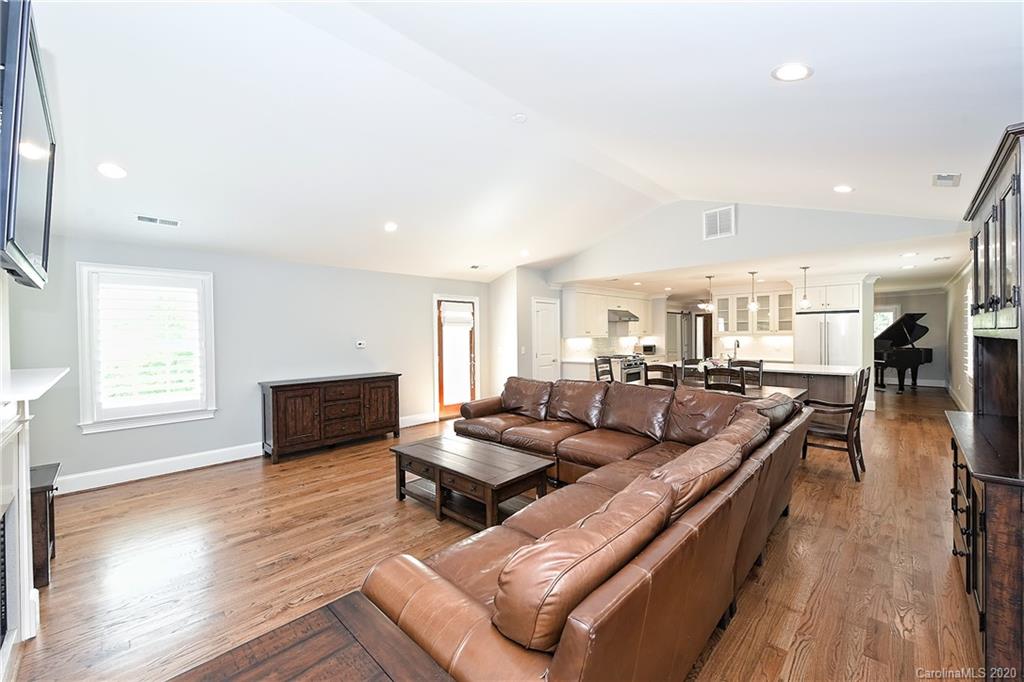 3911 Sharon View Road Charlotte, NC 28226 - Photo 23 of 48 Gallery Image 23