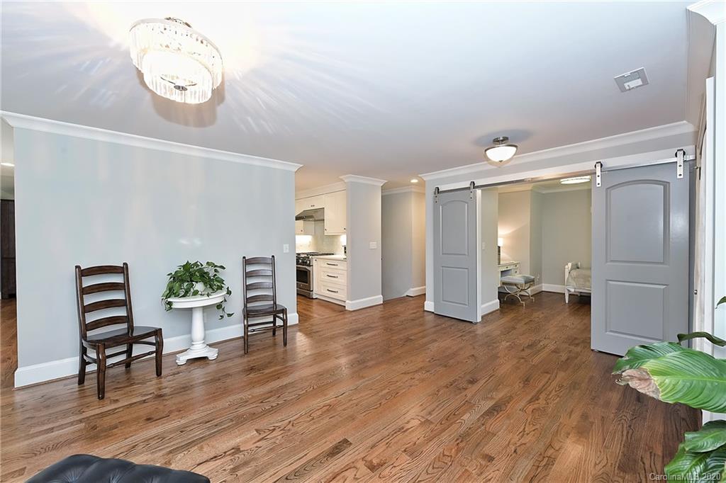 3911 Sharon View Road Charlotte, NC 28226 - Photo 6 of 48 Gallery Image 6