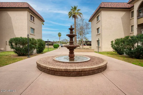 $1,350 | 3033 East Devonshire Avenue, Unit 3032, Phoenix, AZ 85016