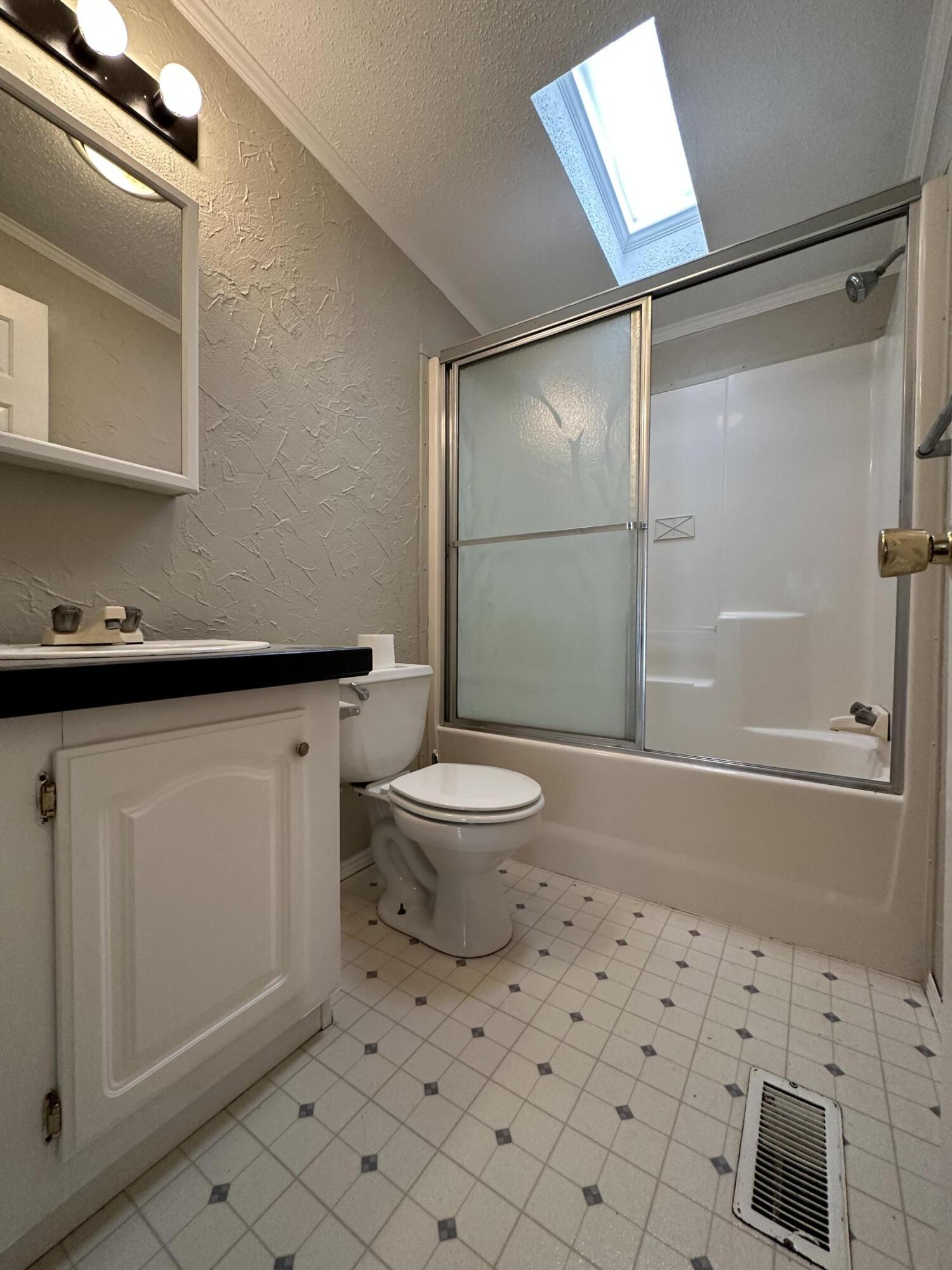 325 Christian Ridge Road South Paris, ME 04281 - Photo 12 of 22 0A270781-325F-4500-885B-EED38ED47E44