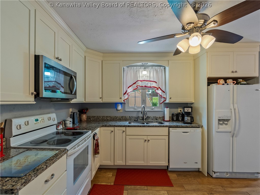 28 White Rock Road Hurricane, WV 25526 - Photo 12 of 41 Gallery Image 12