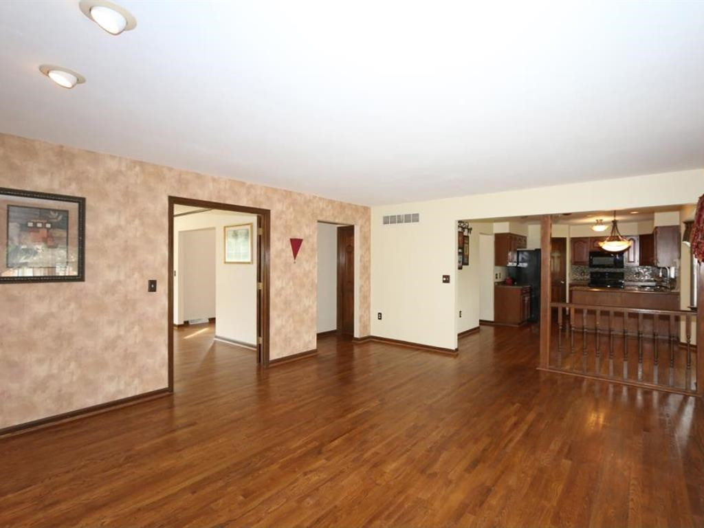 3281 Ridgetop Way Fort Mitchell, KY 41017 - Photo 8 of 30 Gallery Image 8