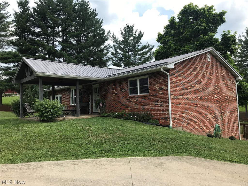 395 A E Miller Road Lowell, OH 45744 - Photo 1 of 24