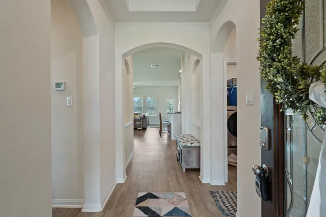 view of livingroom with furniture