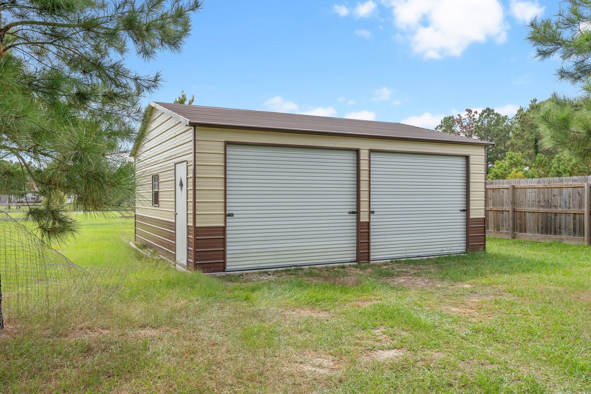 16450 Stonewall Street Conroe, TX 77303 - Photo 34 of 43 Detached storage shed conveniently located in backyard.