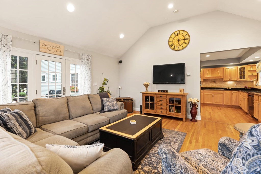 14 Risley Road Winchester, MA 01890 - Photo 16 of 41 Gallery Image 16