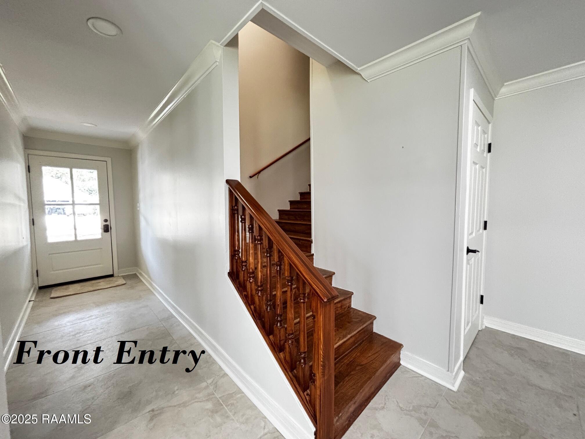 103 Stonehill Road Lafayette, LA 70508 - Photo 26 of 47 Entry and Staircase