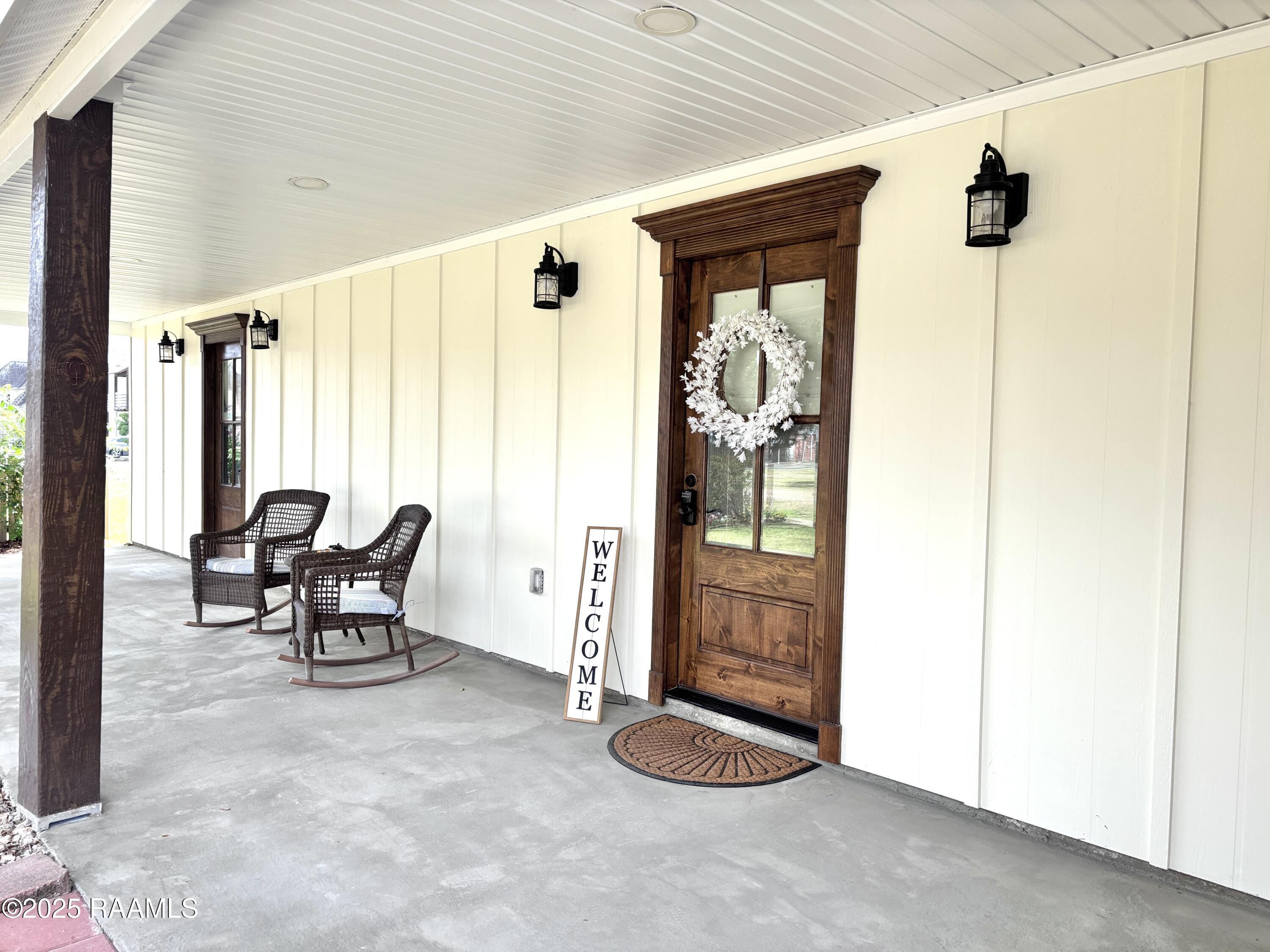 103 Stonehill Road Lafayette, LA 70508 - Photo 3 of 47 Front Entry