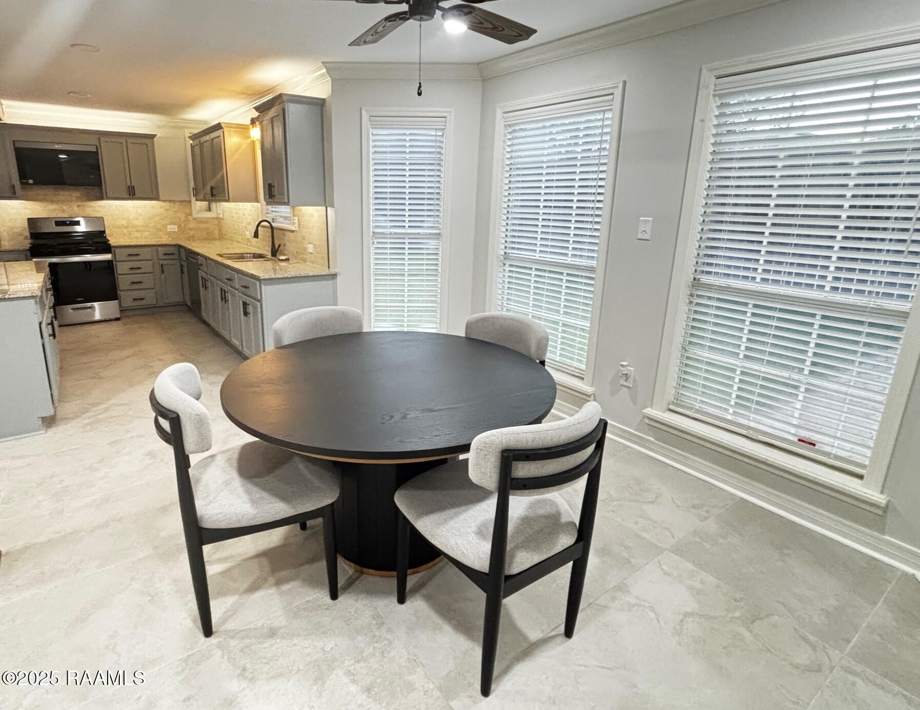 103 Stonehill Road Lafayette, LA 70508 - Photo 10 of 47 dining