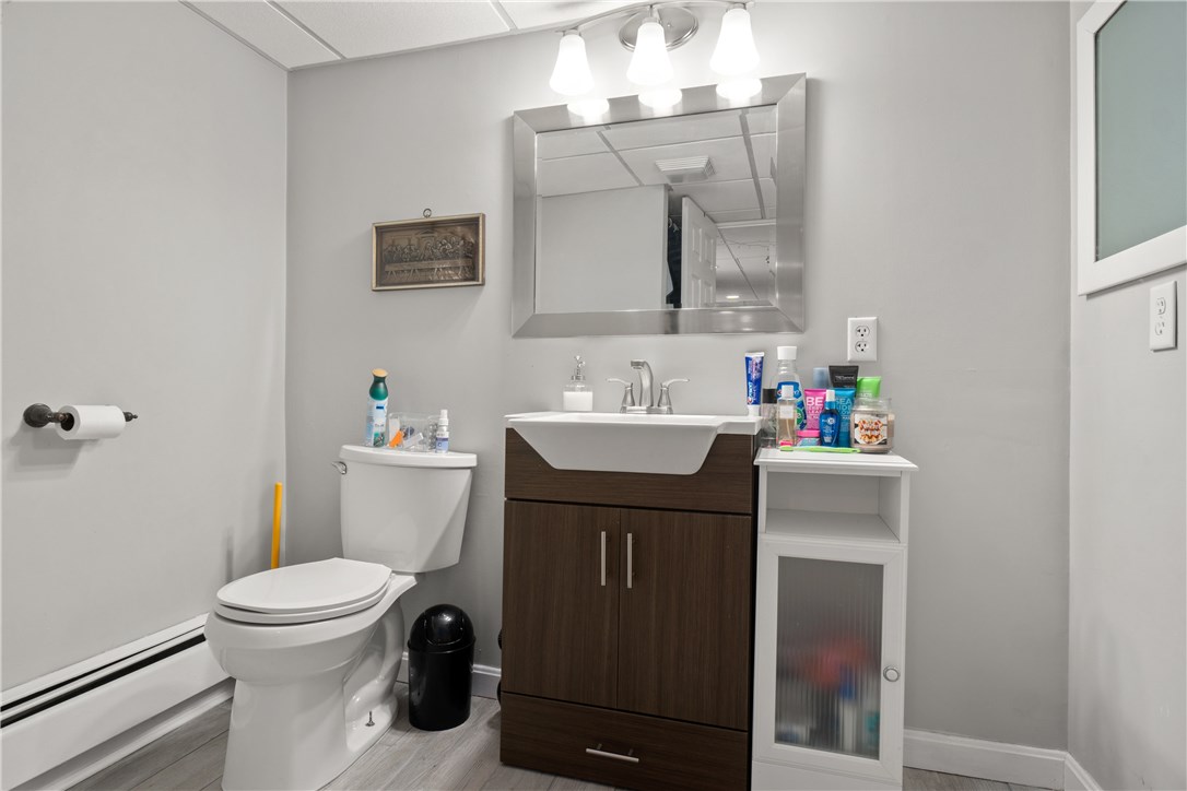 204 Nausauket Road Warwick, RI 02886 - Photo 31 of 40 Gallery Image 31