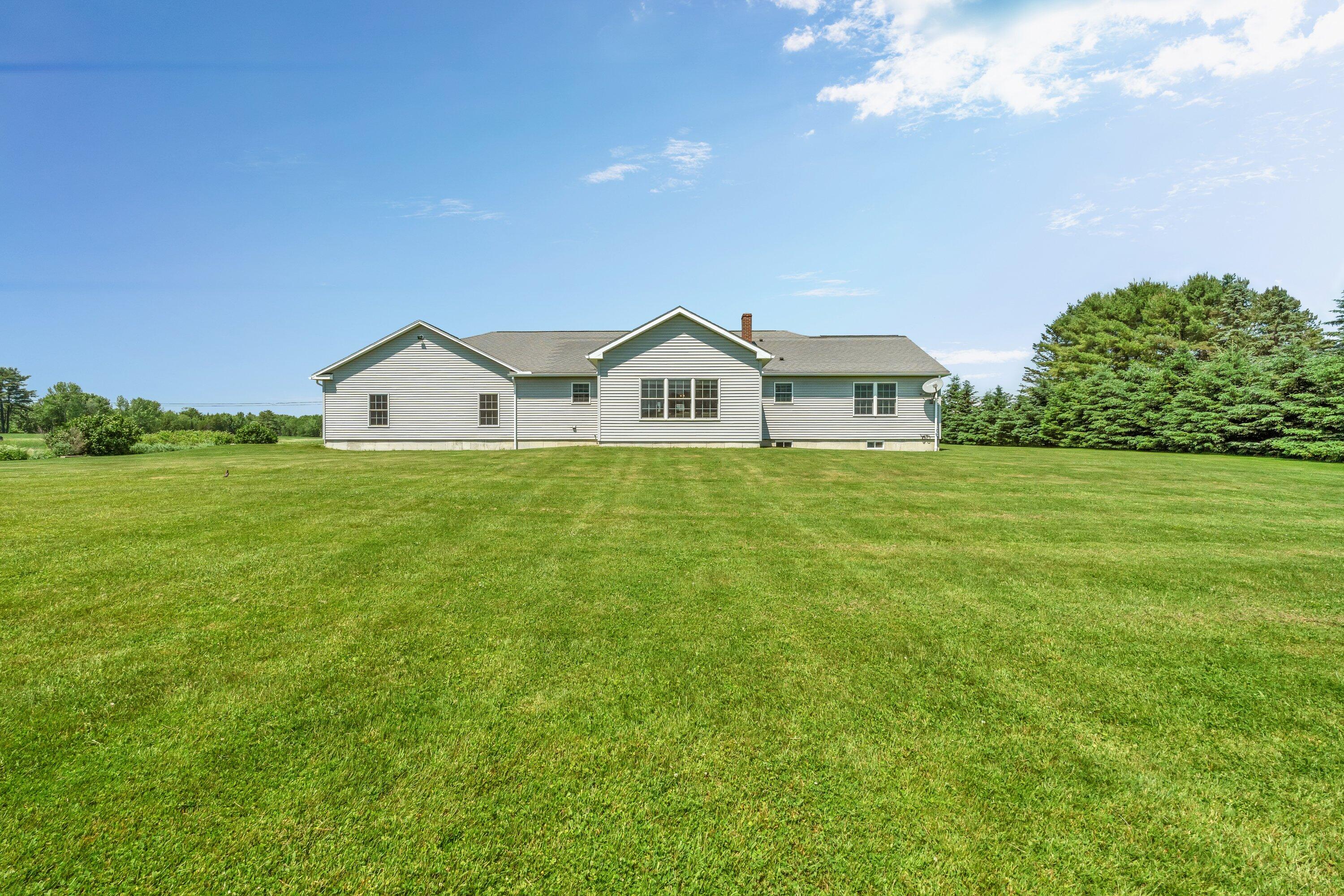250 Town Farm Road Sidney, ME 04330 - Photo 45 of 63 45-custom-250-town-farm-rd