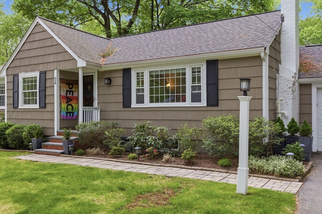 34 Brooksweld Road Canton, MA 02021 - Photo 3 of 37
