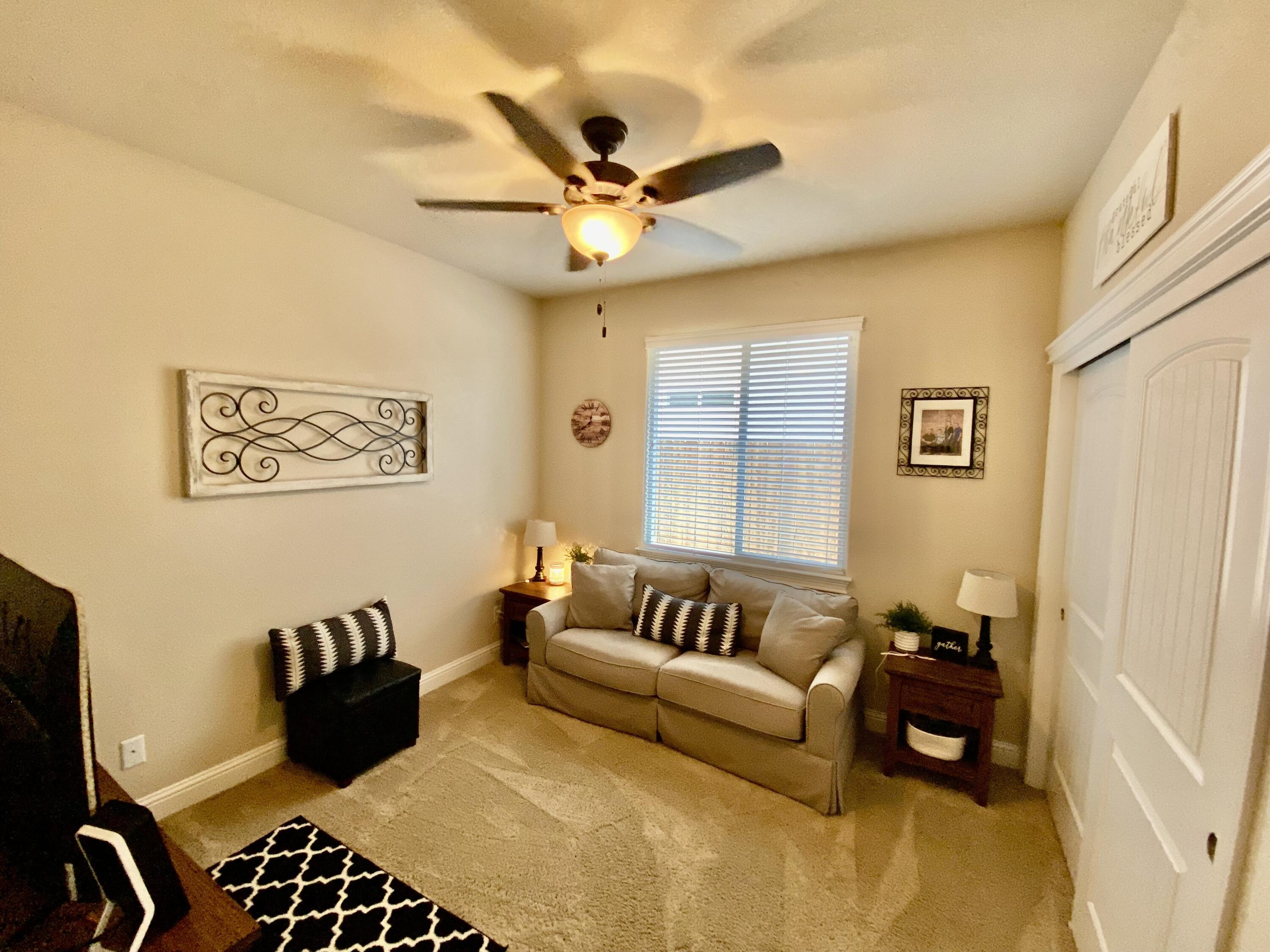 3246 Lemurian Road Redding, CA 96002 - Photo 11 of 29 Lemurian 3246 bedrm 3