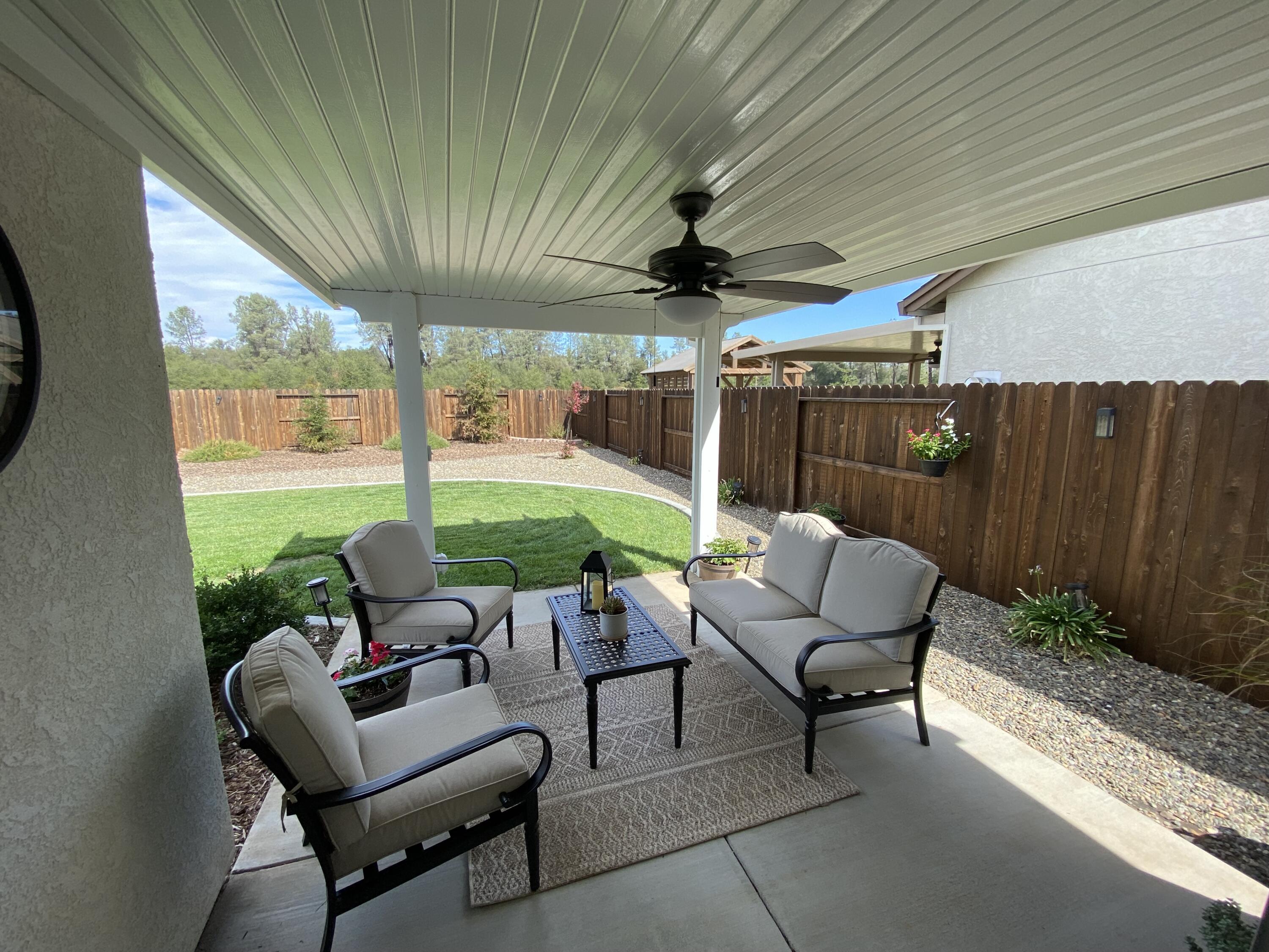 3246 Lemurian Road Redding, CA 96002 - Photo 12 of 29 Lemurian 3246 Covered patio