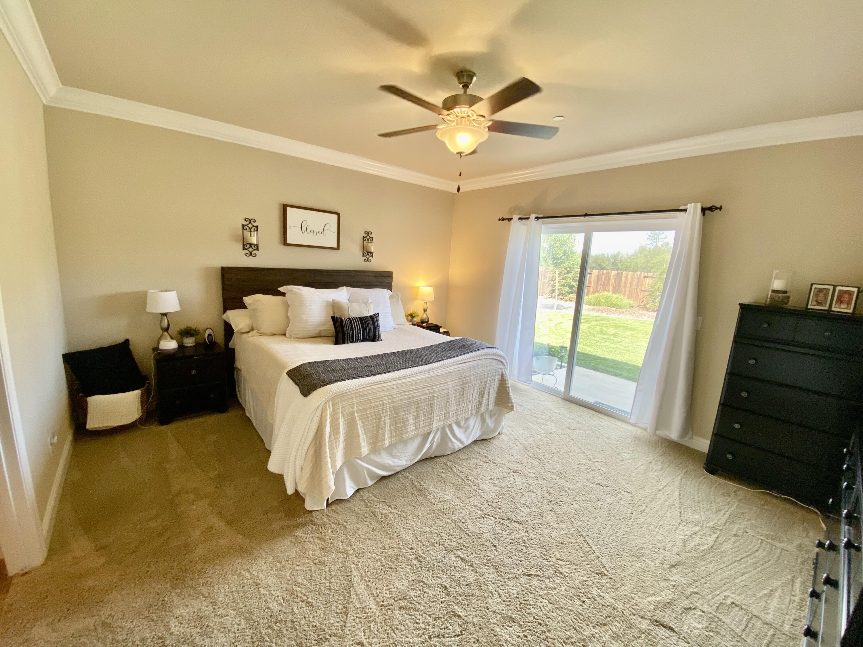 3246 Lemurian Road Redding, CA 96002 - Photo 7 of 29 Lemurian 3246 Owner suite 1